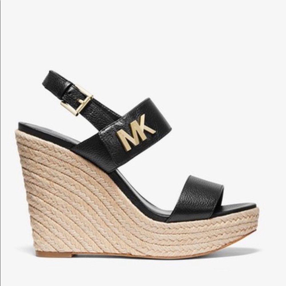 MICHAEL KORS DEANNA WEDGE Black Sandal Size: - Picture 4 of 8